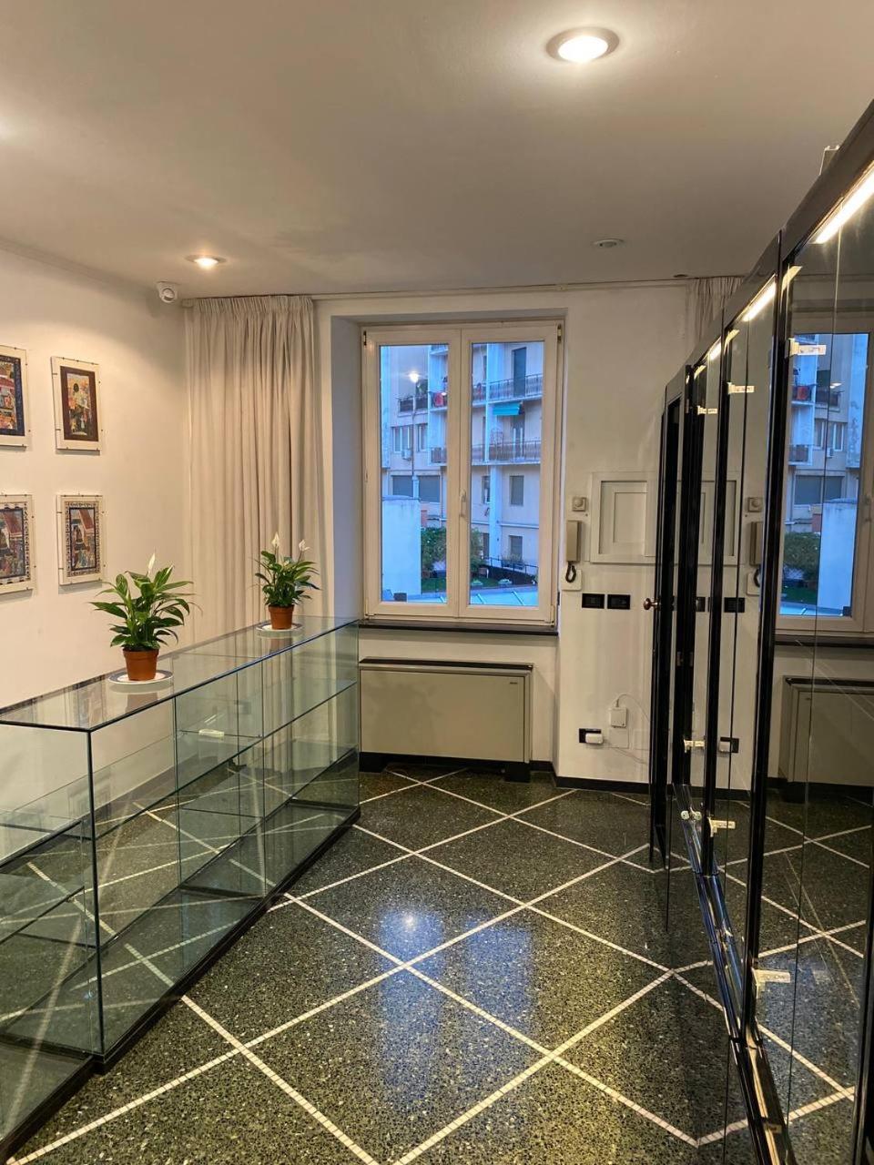 Martel Rooms - Genova Centro Brignole Eksteriør billede