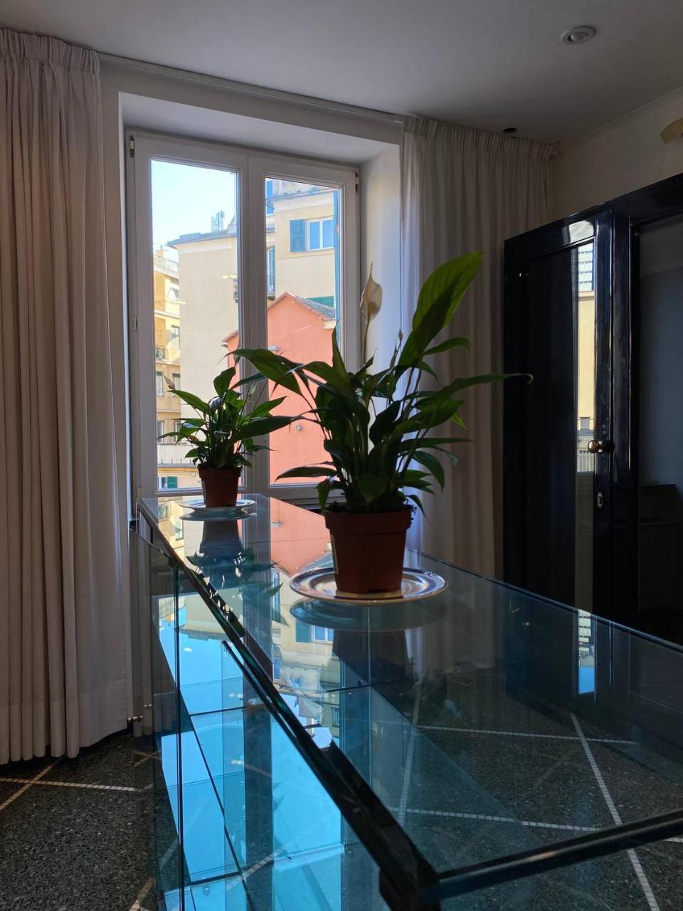 Martel Rooms - Genova Centro Brignole Eksteriør billede