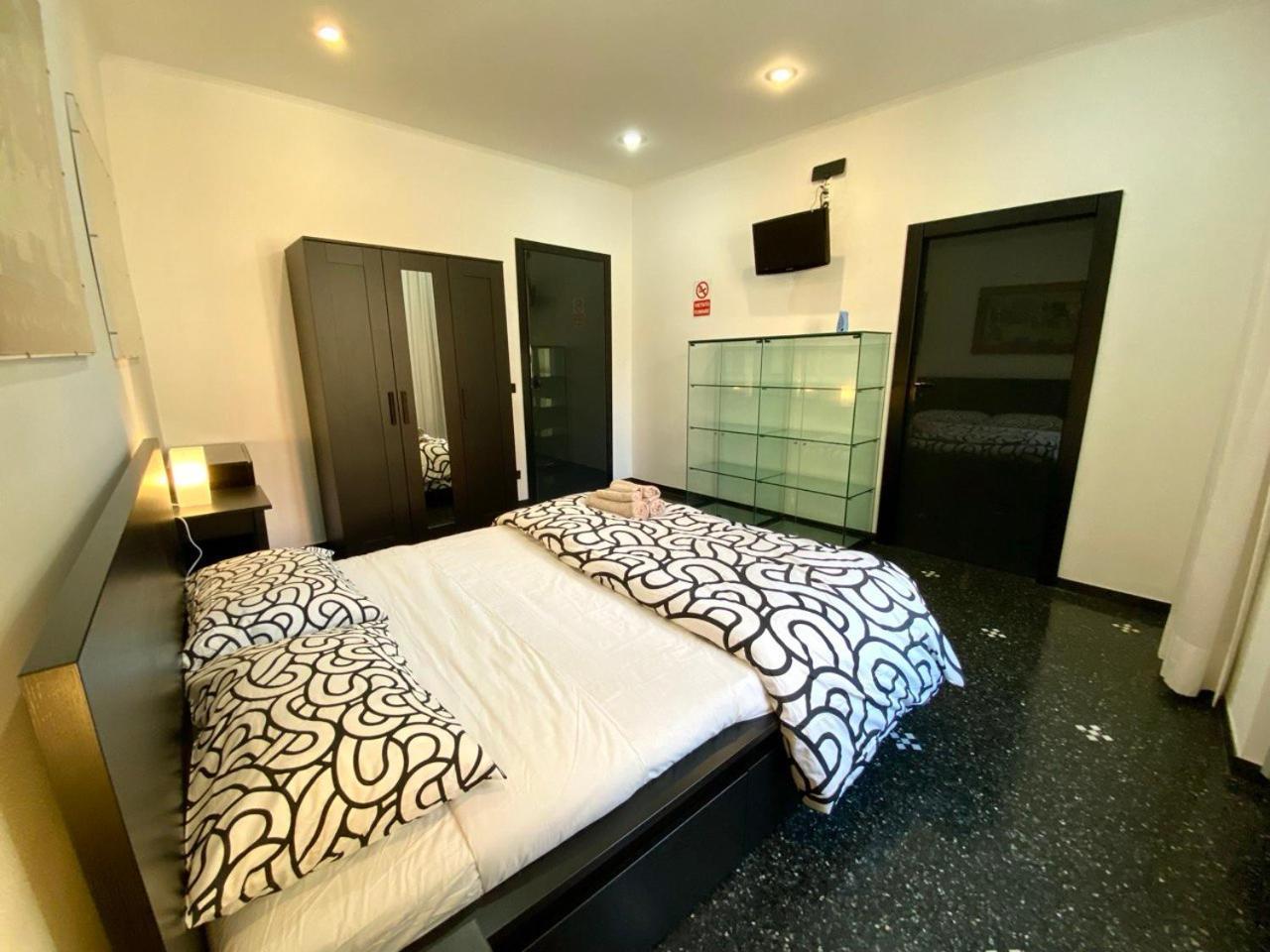 Martel Rooms - Genova Centro Brignole Eksteriør billede